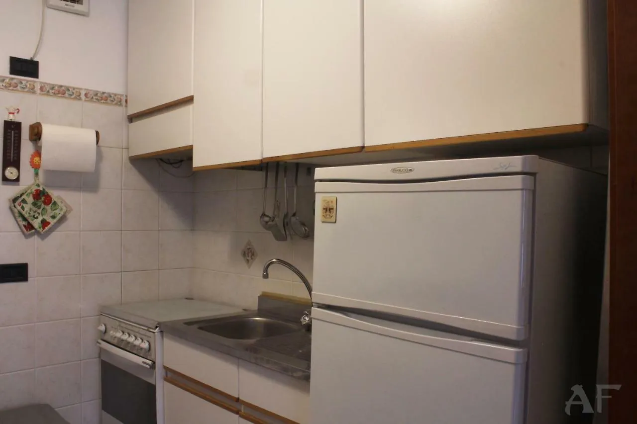 Corso San Gottardo - Darsena Flat Daire Milano